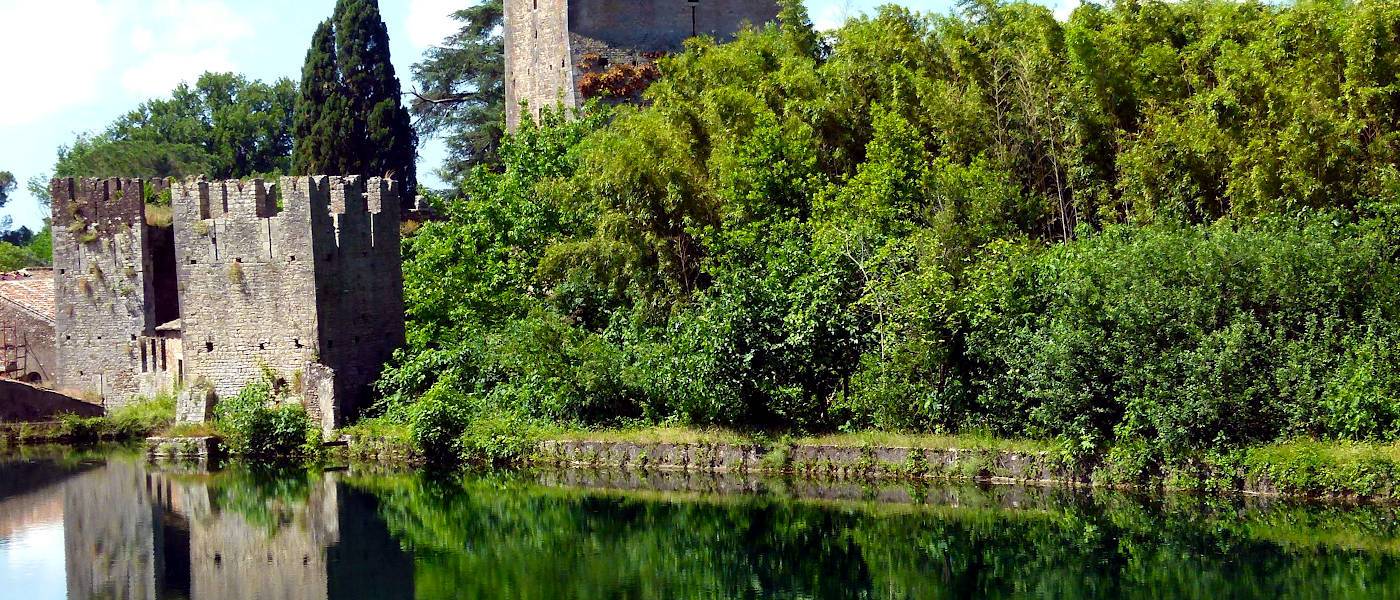 Ninfa Gardens Wheelchair Ulysses Coast Accessible Italy Tours